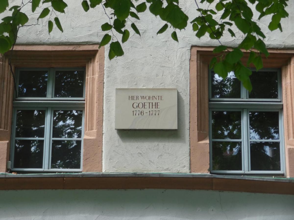 "Goethezimmer" Ferienwohnung Und Zimmer Am Burgplatz Výmar Exteriér fotografie