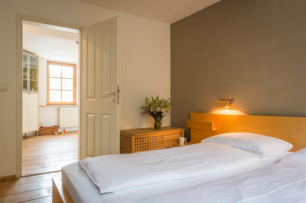 "Goethezimmer" Ferienwohnung Und Zimmer Am Burgplatz Výmar Exteriér fotografie
