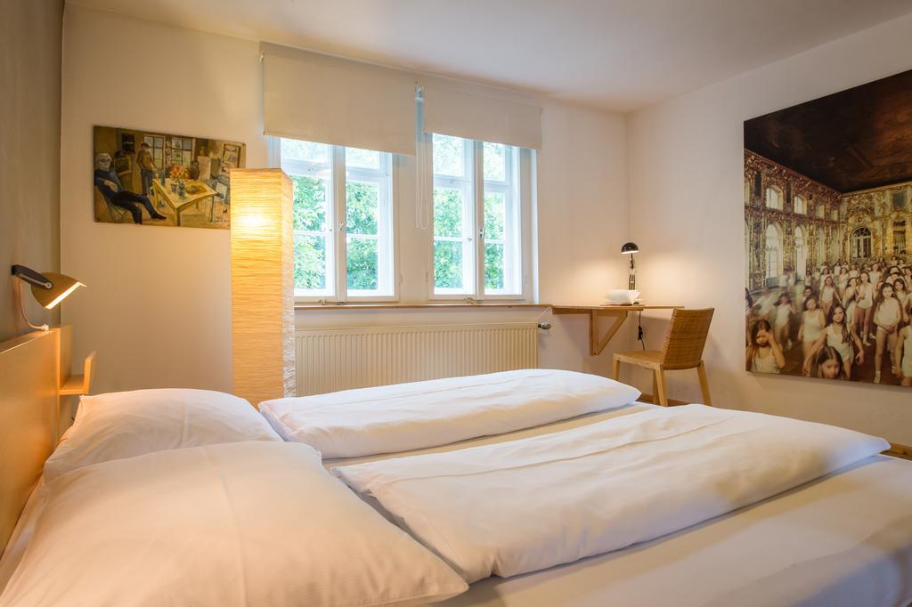 "Goethezimmer" Ferienwohnung Und Zimmer Am Burgplatz Výmar Exteriér fotografie